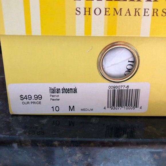 Women’s Strapless Sandals - Picture 2 of 6